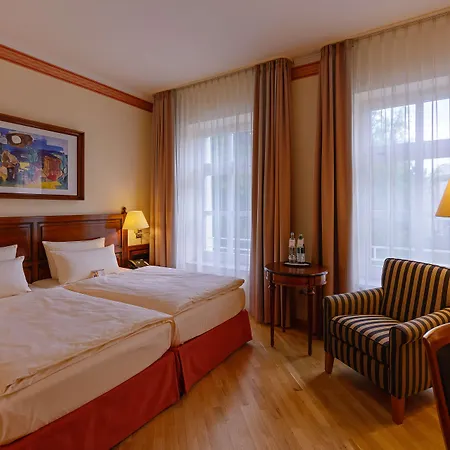 Parkhotel Engelsburg 4*