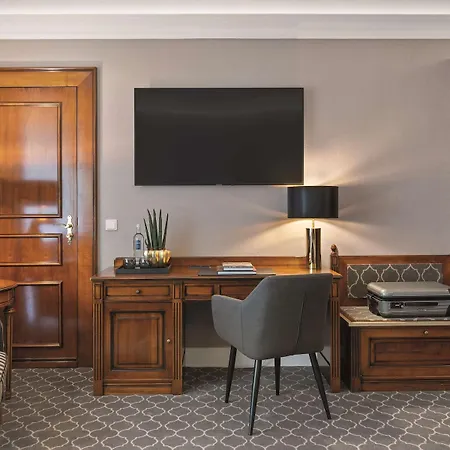 Parkhotel Engelsburg 4*
